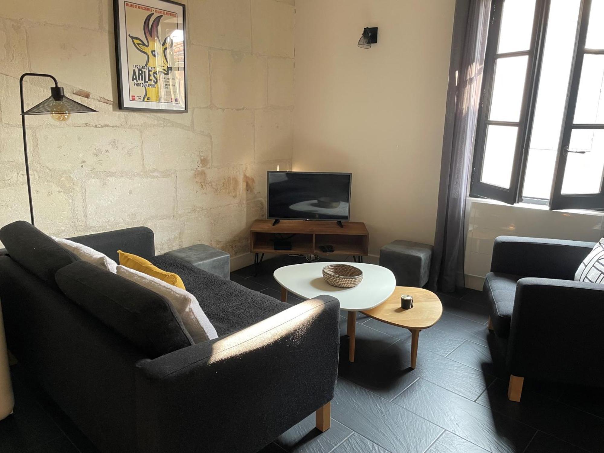 Le Petit Arles Apartment Ngoại thất bức ảnh